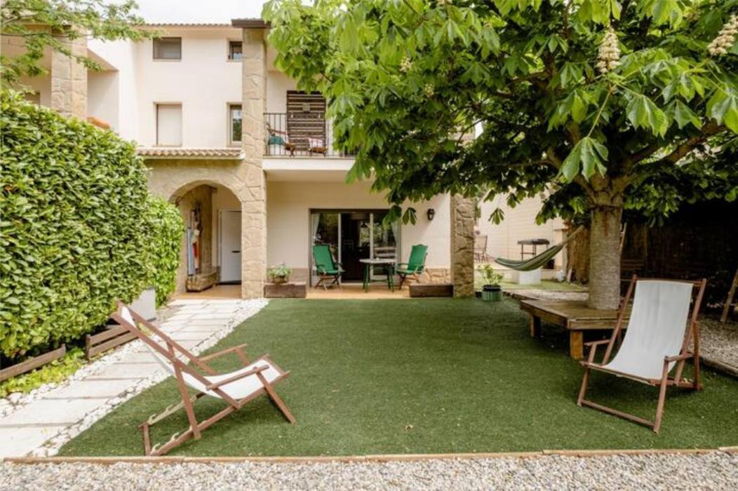 B&B El Solsones - Olius El Pi de Sant Just Exterior foto